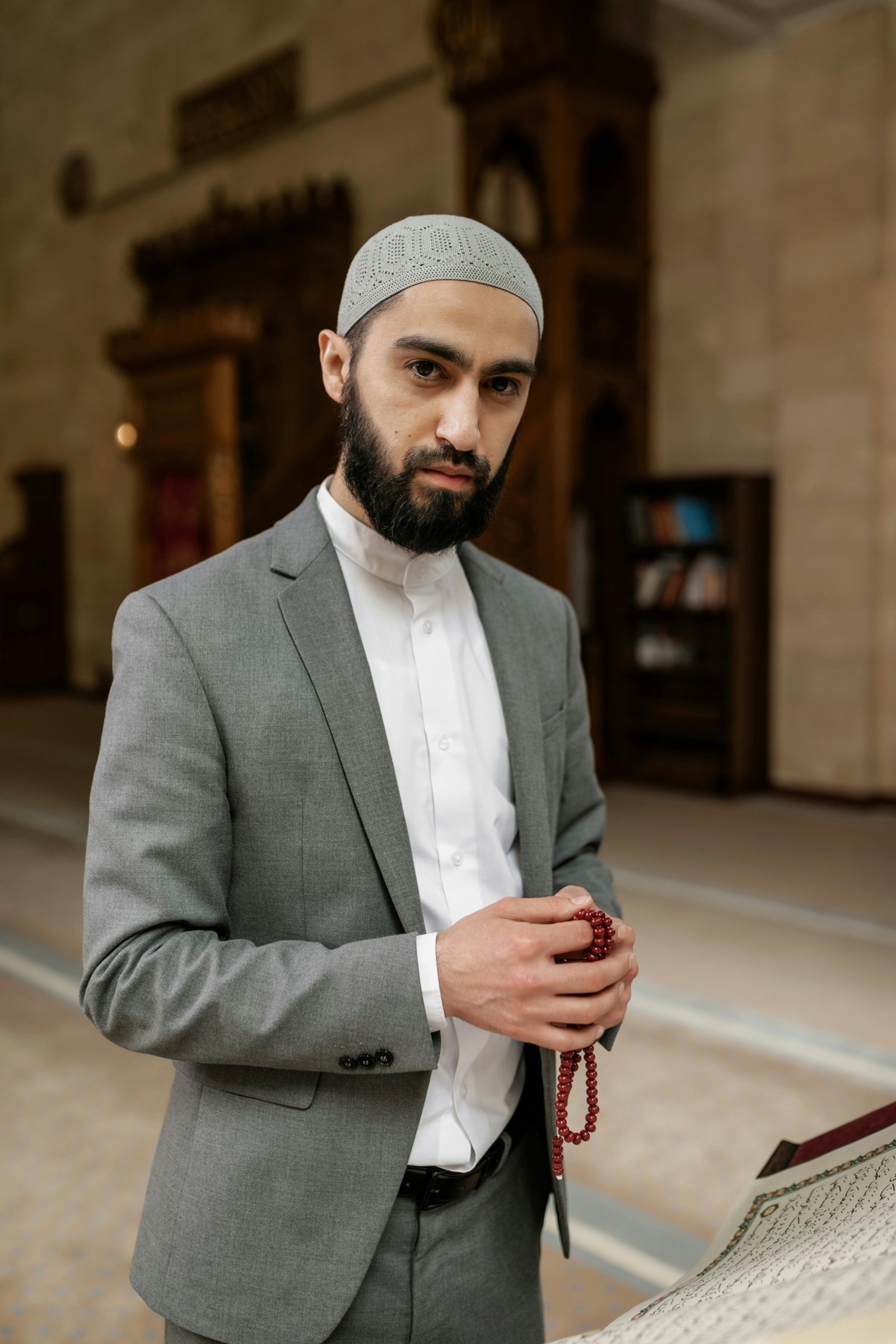 أحمد العلي - عميل سعيد