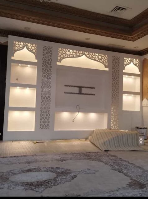 تركيب جبس بورد مع ديكورات